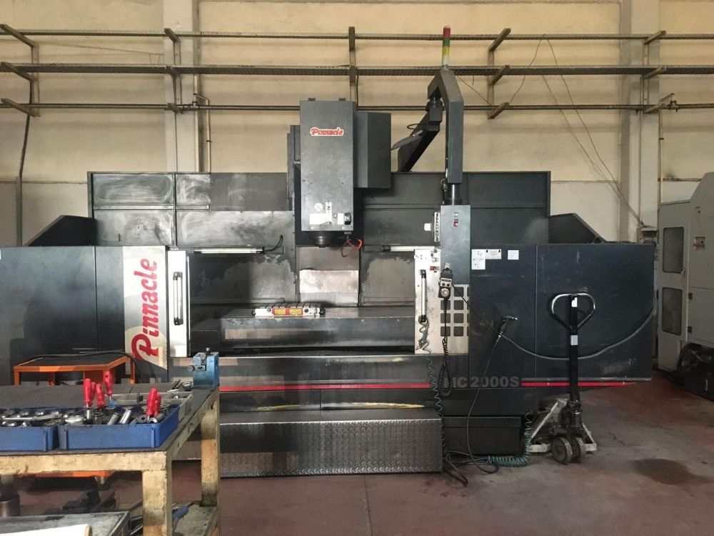 Pinnacle VMC 2000S CNC Vertical Machining Center – Fanuc Control, 8000 RPM, BT50 Taper, 16 Ton